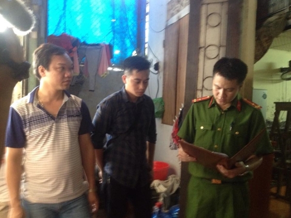 Phát hiện lô ngà voi lớn trong ngôi nhà 3 tầng